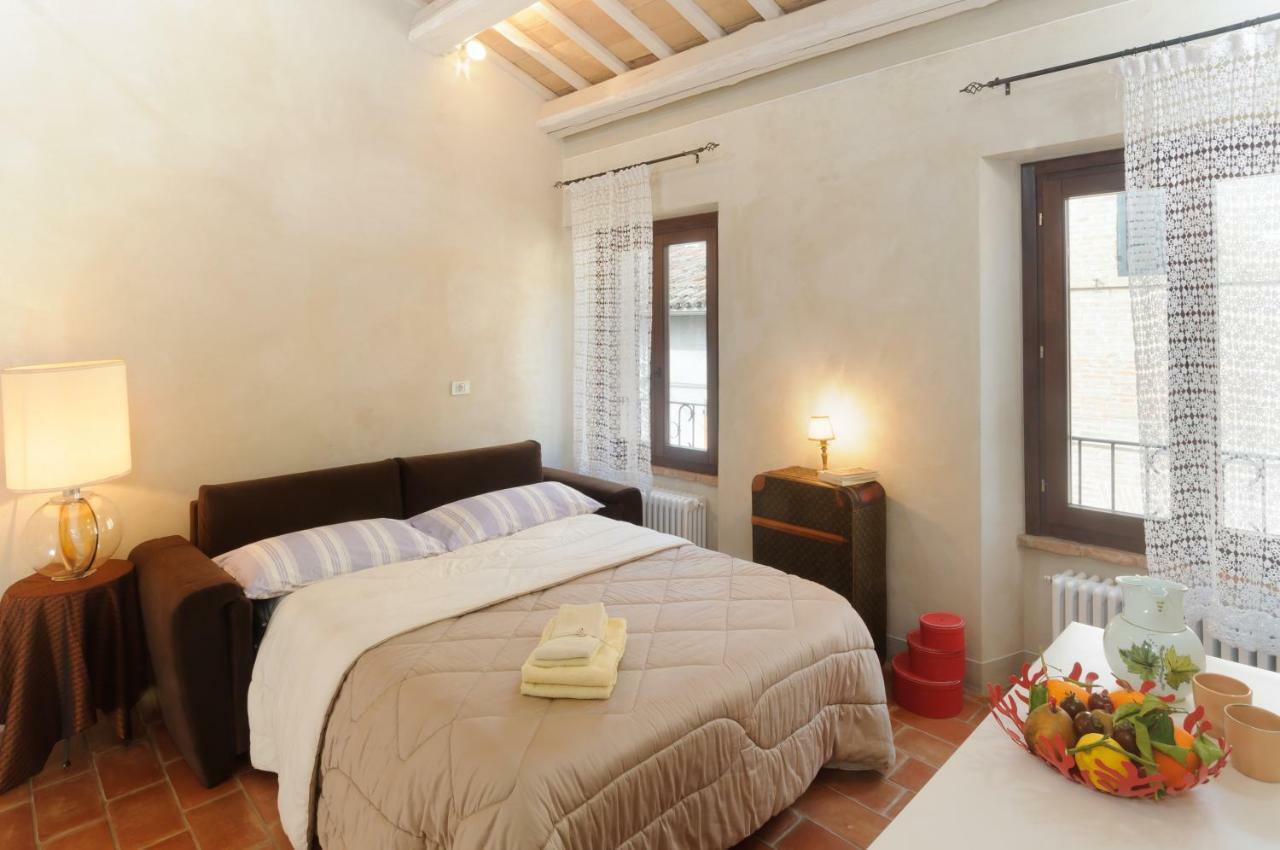 Pomarancio BnB Bed and Breakfast Saludecio Exterior foto